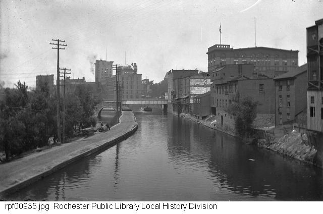 Photograph, Erie Canal near South Avenue, Rochester, NY